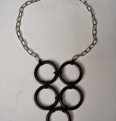 Curtain Ring Choker Necklace