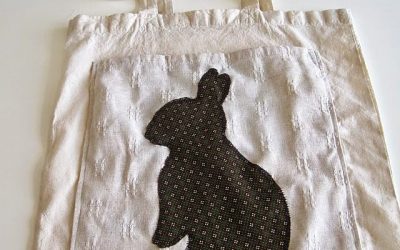 How to Upcycle a Cloth Shopping Bag