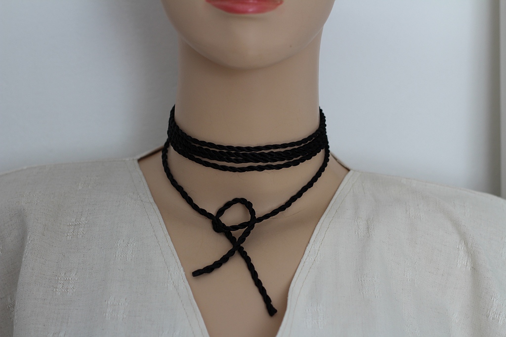Cord Necklace